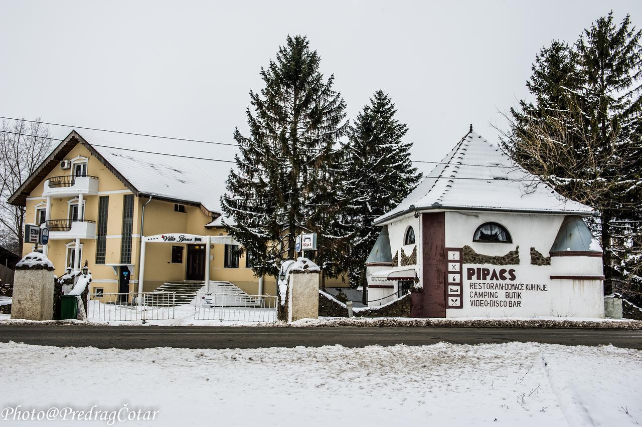 B&B Villa Pipacs Feketic Exterior photo